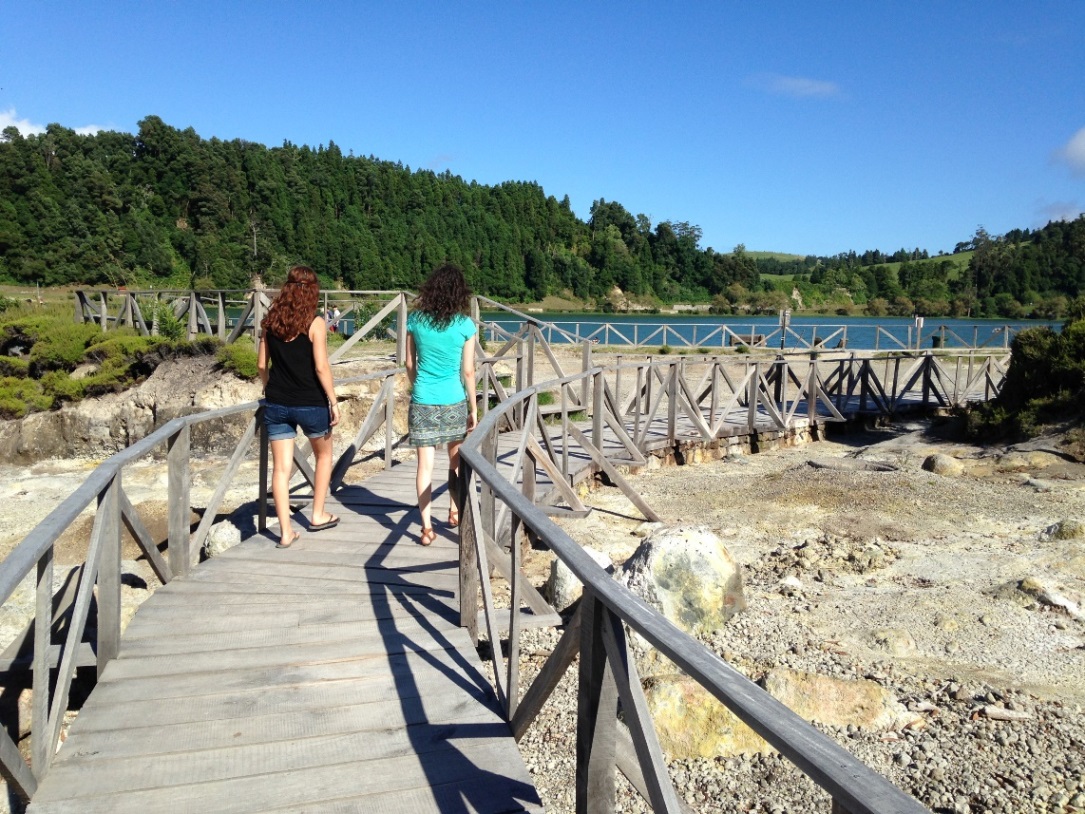 Furnas
